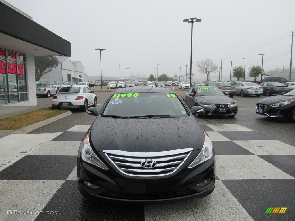 2014 Sonata Limited - Phantom Black Metallic / Black photo #2