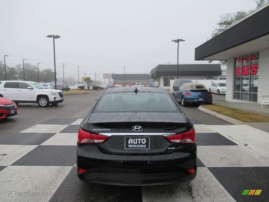 2014 Sonata Limited - Phantom Black Metallic / Black photo #4