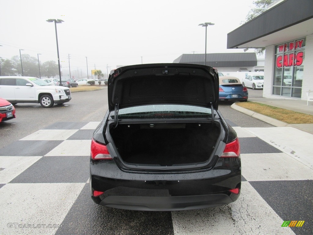 2014 Sonata Limited - Phantom Black Metallic / Black photo #5