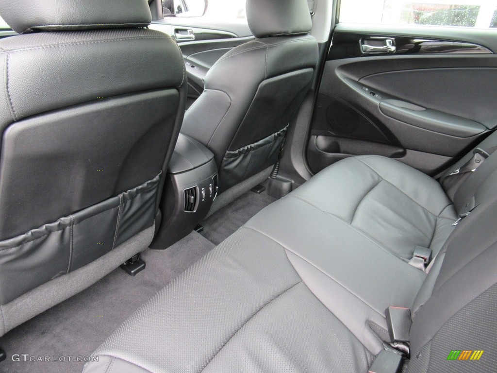 2014 Sonata Limited - Phantom Black Metallic / Black photo #10