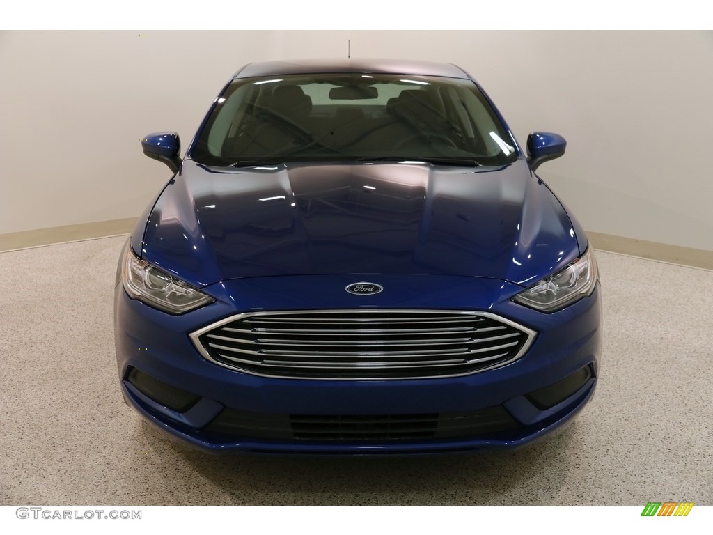 2018 Fusion SE - Lightning Blue / Ebony photo #2