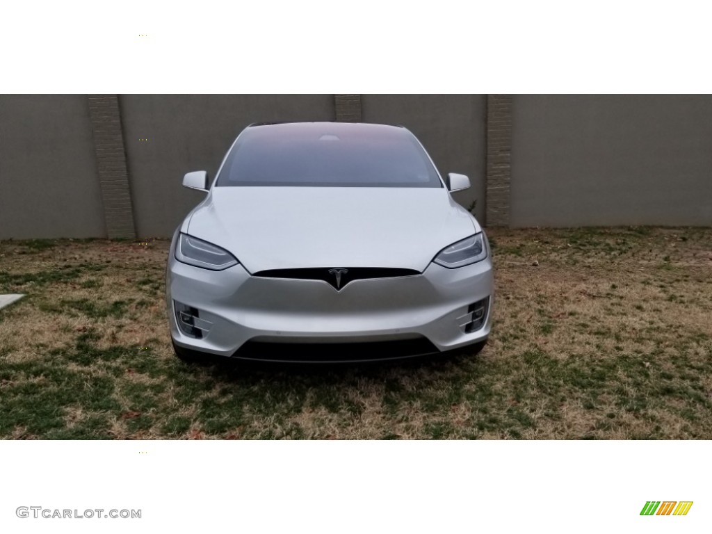 2018 Model X 100D - Silver Metallic / Black photo #10