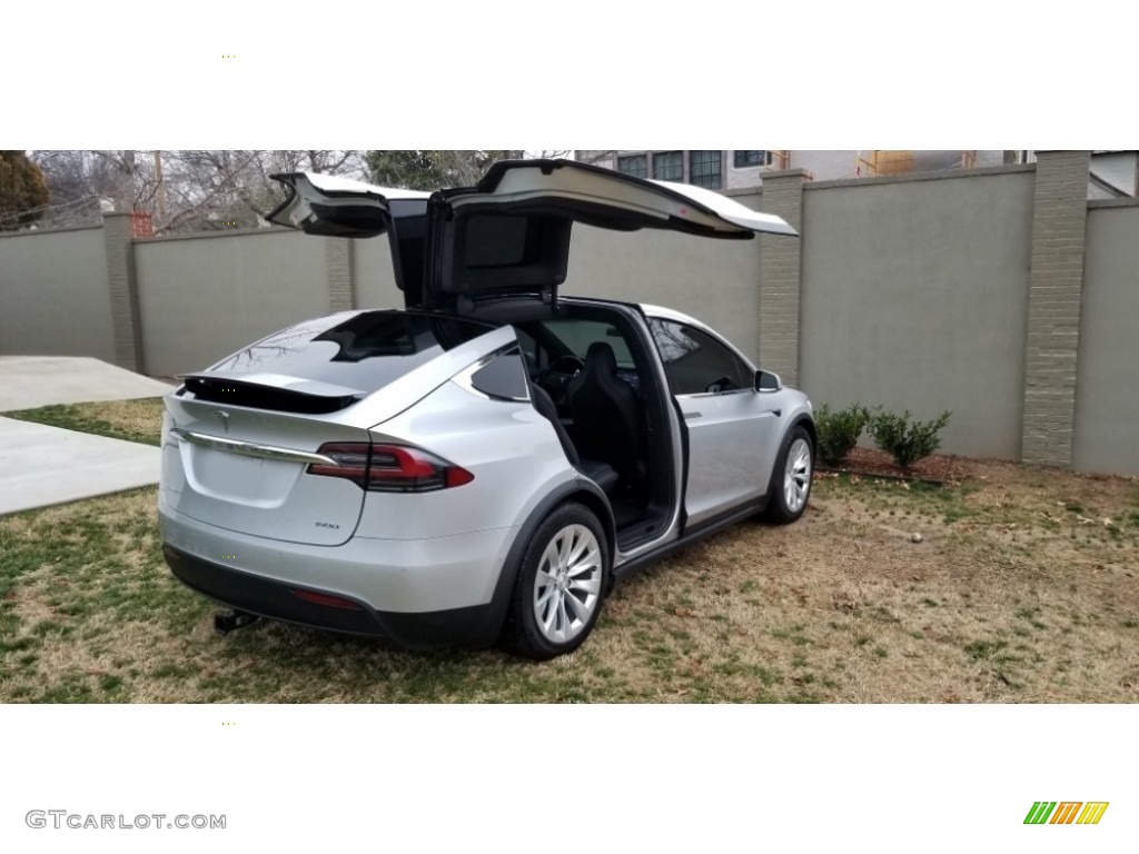 2018 Model X 100D - Silver Metallic / Black photo #17