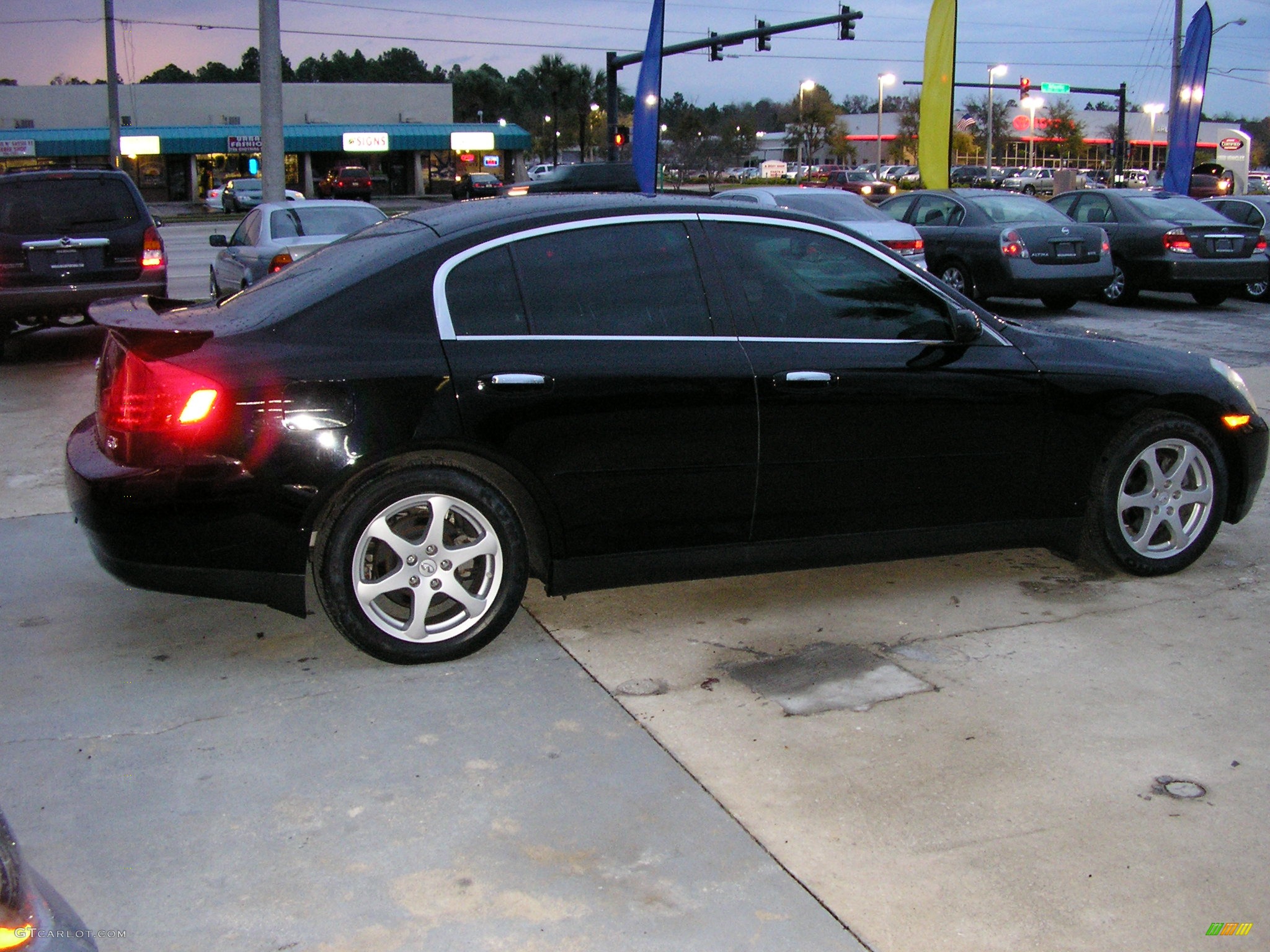 2004 G 35 Sedan - Black Obsidian / Graphite photo #6