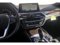 Alpine White - 5 Series 530i Sedan Photo No. 6