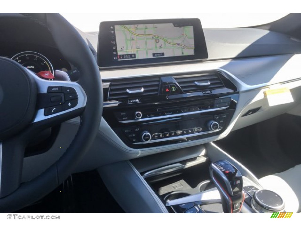 2019 M5 Competition - Marina Bay Blue metallic / Silverstone photo #6