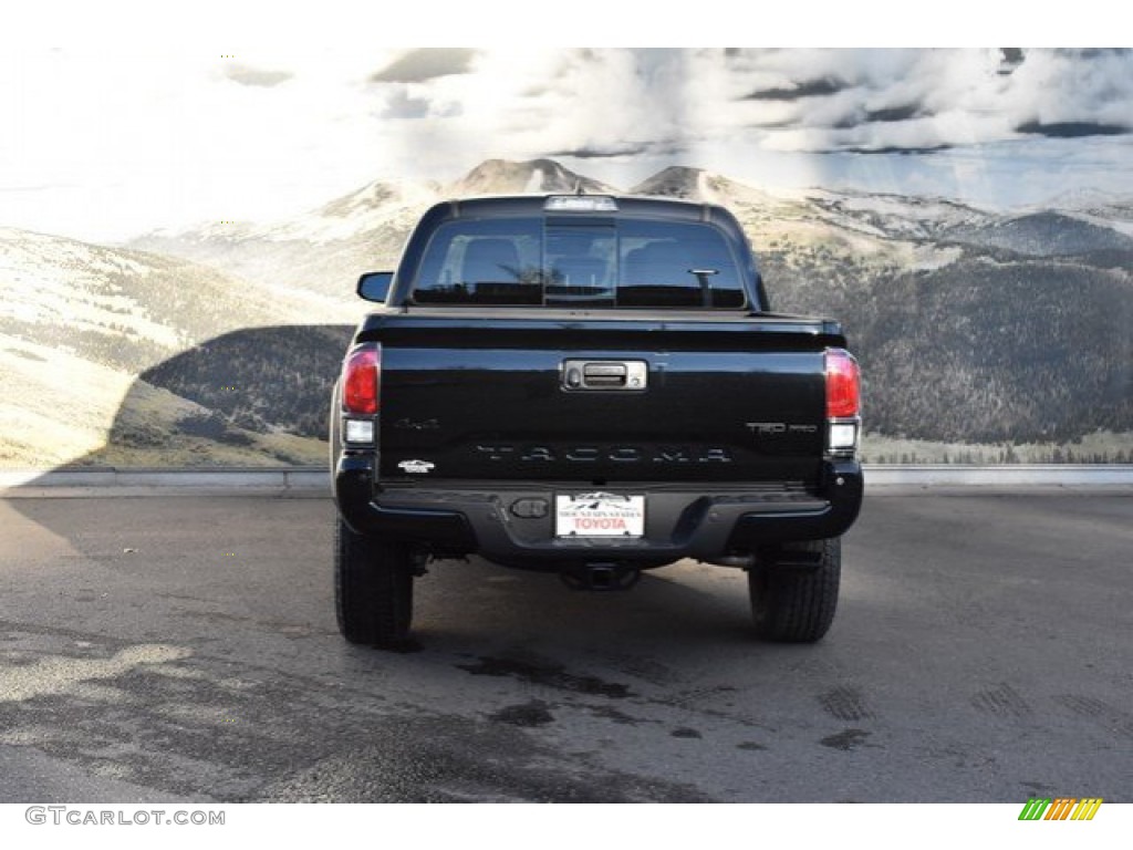 2019 Tacoma TRD Pro Double Cab 4x4 - Midnight Black Metallic / Black photo #4