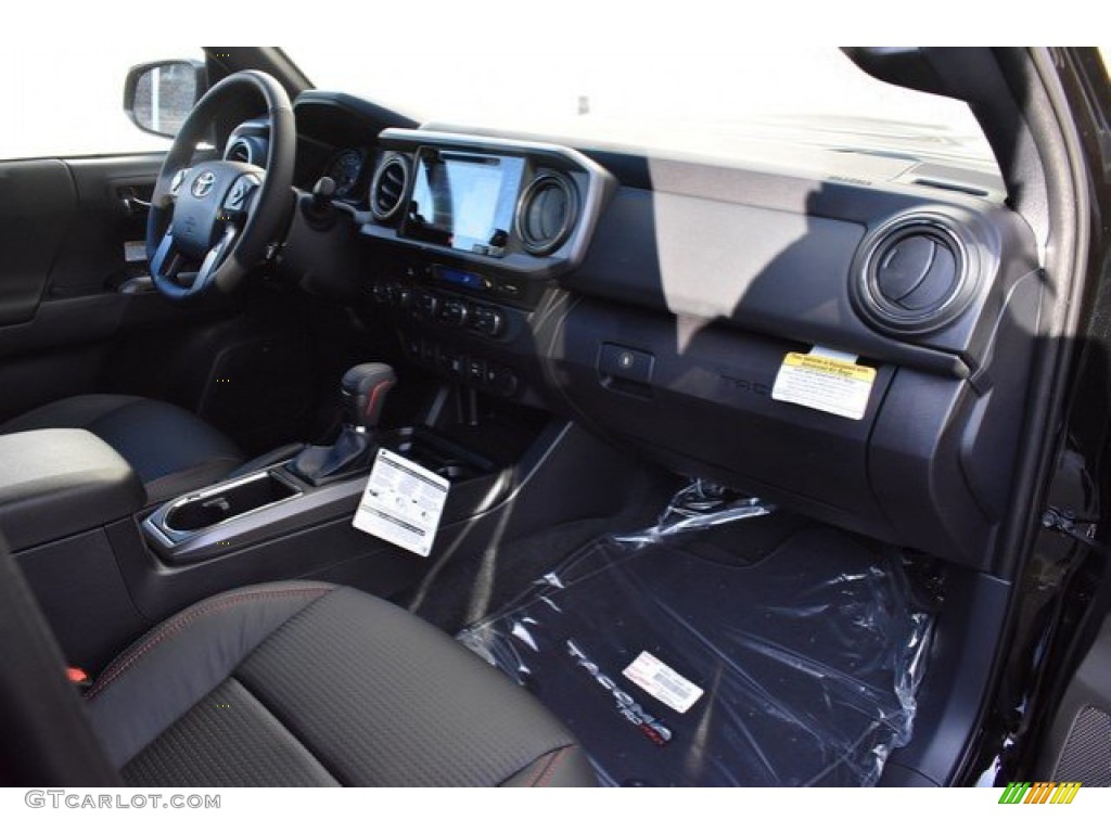 2019 Tacoma TRD Pro Double Cab 4x4 - Midnight Black Metallic / Black photo #11