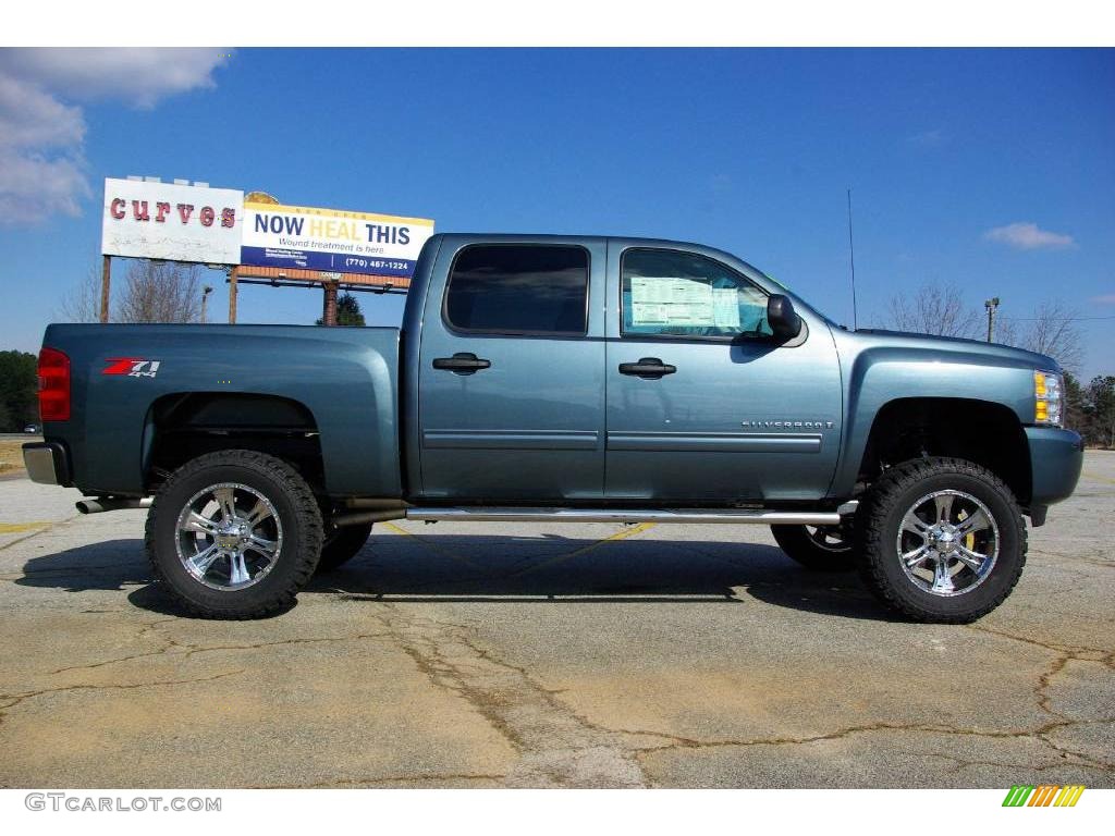 2009 Silverado 1500 LT Z71 Crew Cab 4x4 - Blue Granite Metallic / Light Titanium photo #5