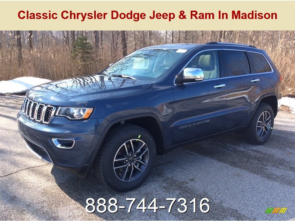 Slate Blue Pearl Jeep Grand Cherokee