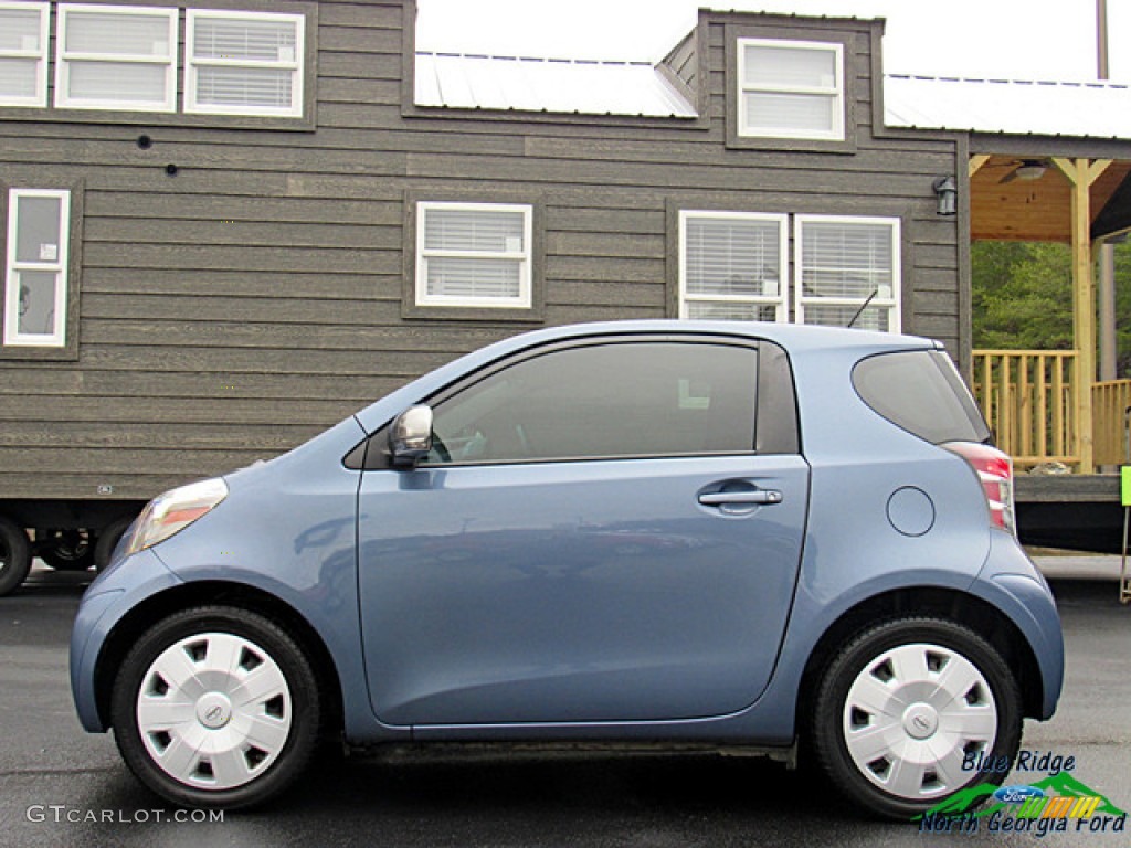 2012 iQ  - Pacific Blue Metallic / Dark Gray photo #2
