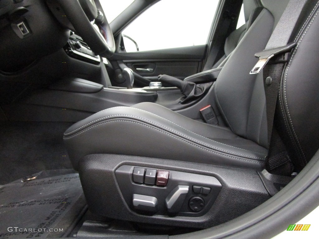 2018 M3 Sedan - Mineral White Metallic / Black photo #11