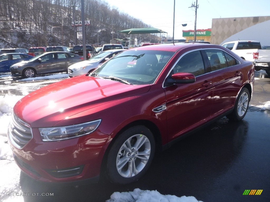 2019 Taurus SEL - Ruby Red / Charcoal Black photo #5