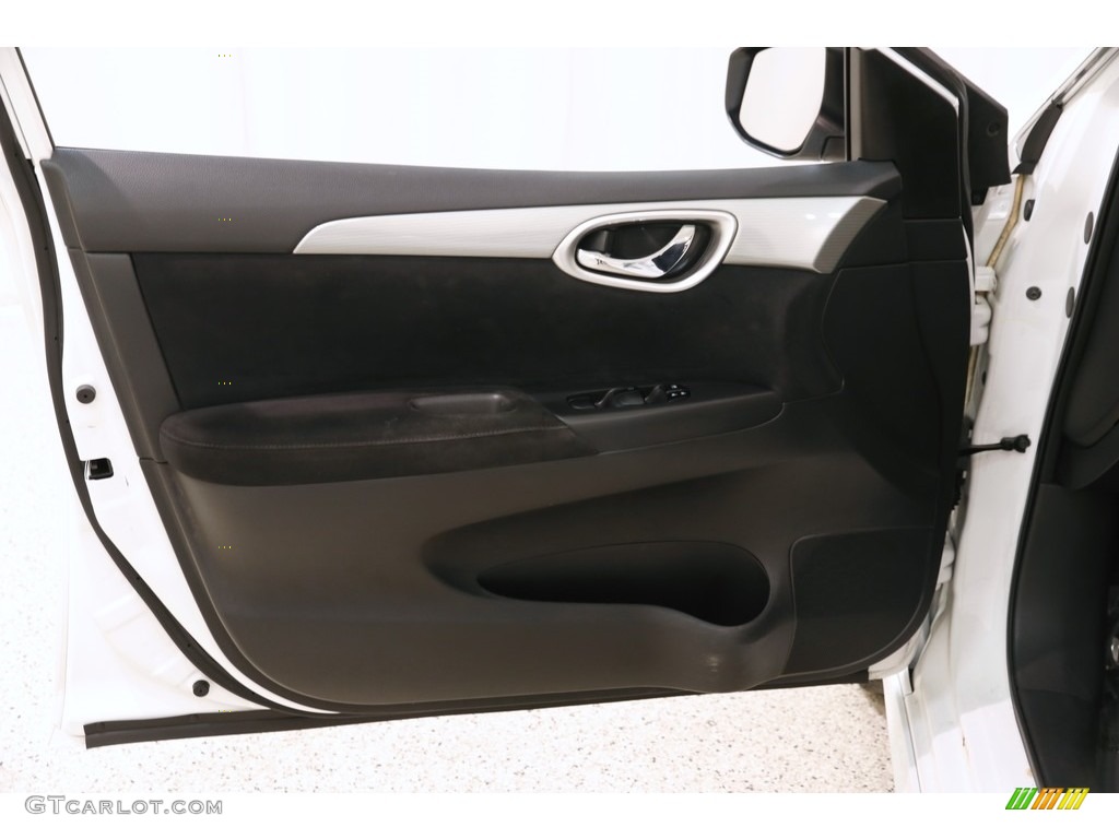2013 Sentra SR - Aspen White / Charcoal photo #4