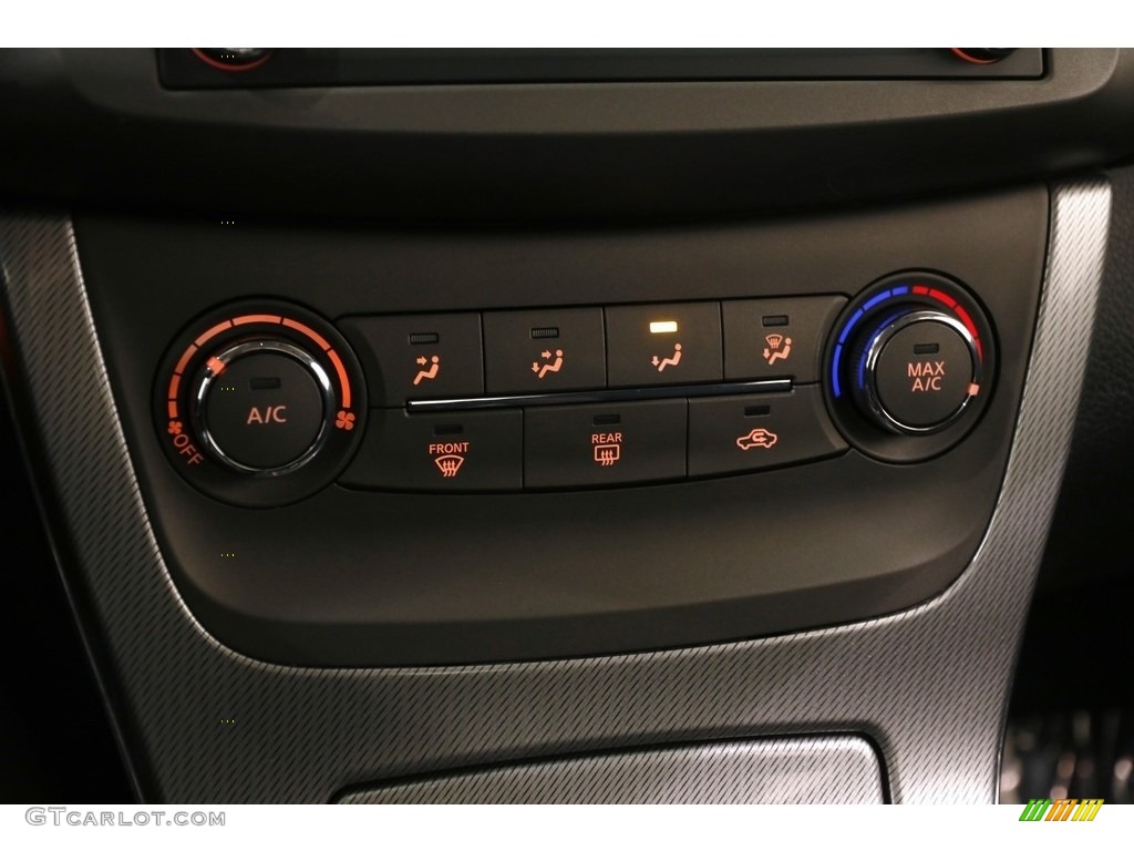 2013 Sentra SR - Aspen White / Charcoal photo #14