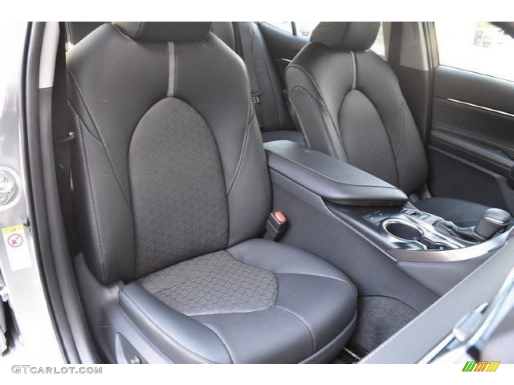 2019 Toyota Camry XSE Front Seat Photo #132041898
