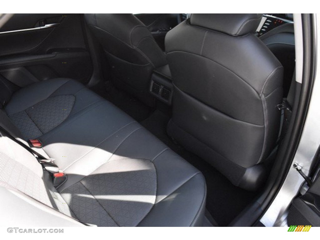 2019 Camry XSE - Celestial Silver Metallic / Black photo #17