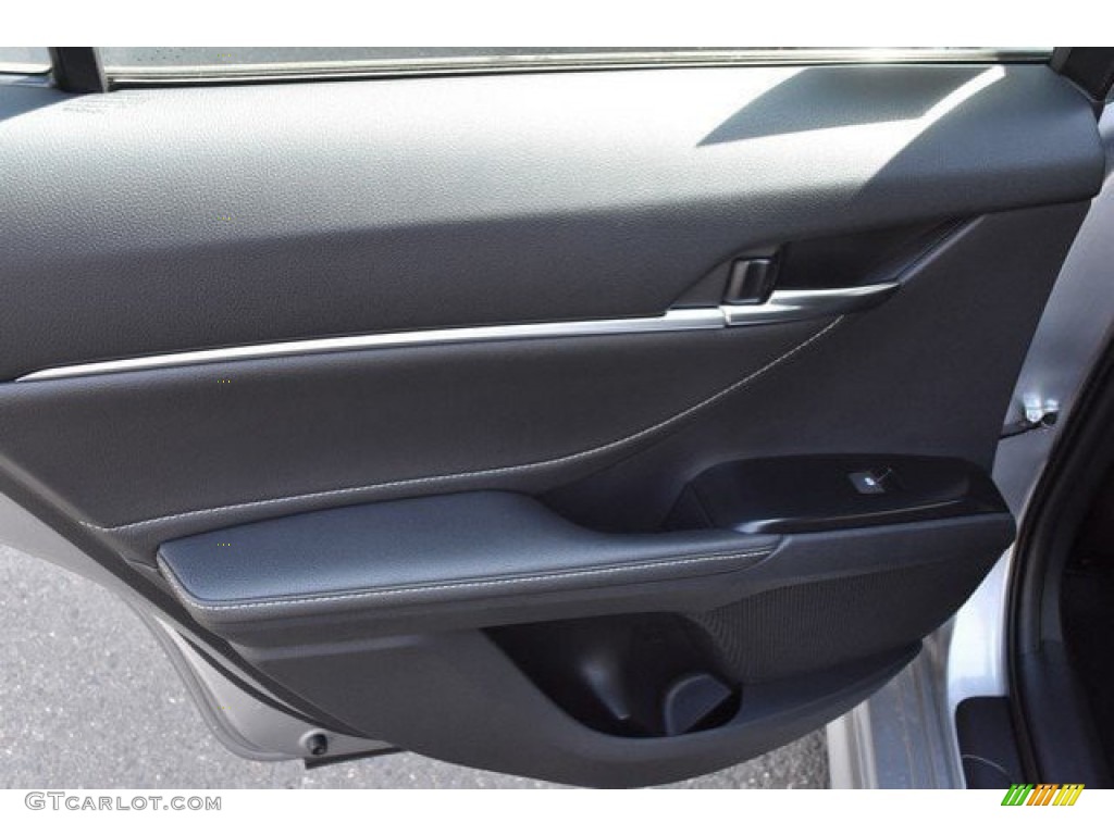 2019 Camry XSE - Celestial Silver Metallic / Black photo #21