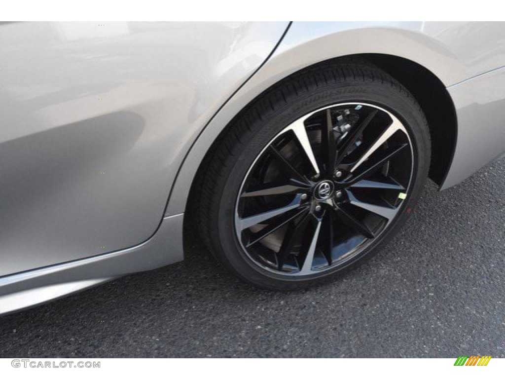 2019 Camry XSE - Celestial Silver Metallic / Black photo #33