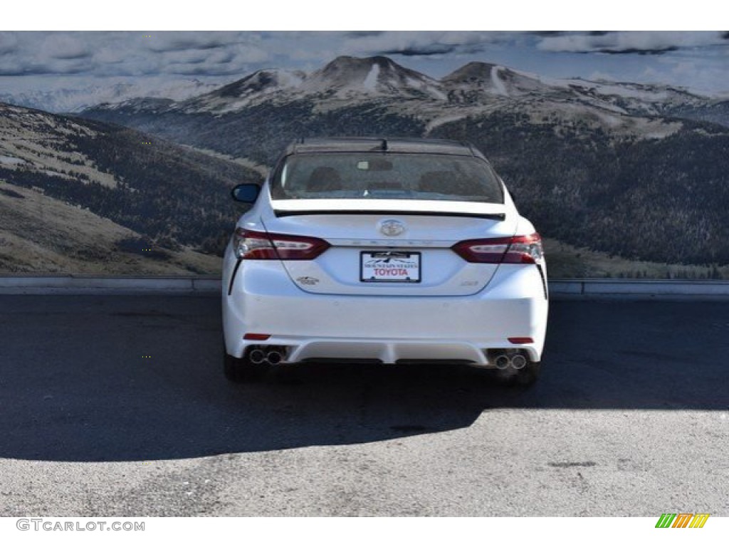 2019 Camry XSE - Wind Chill Pearl / Black photo #4