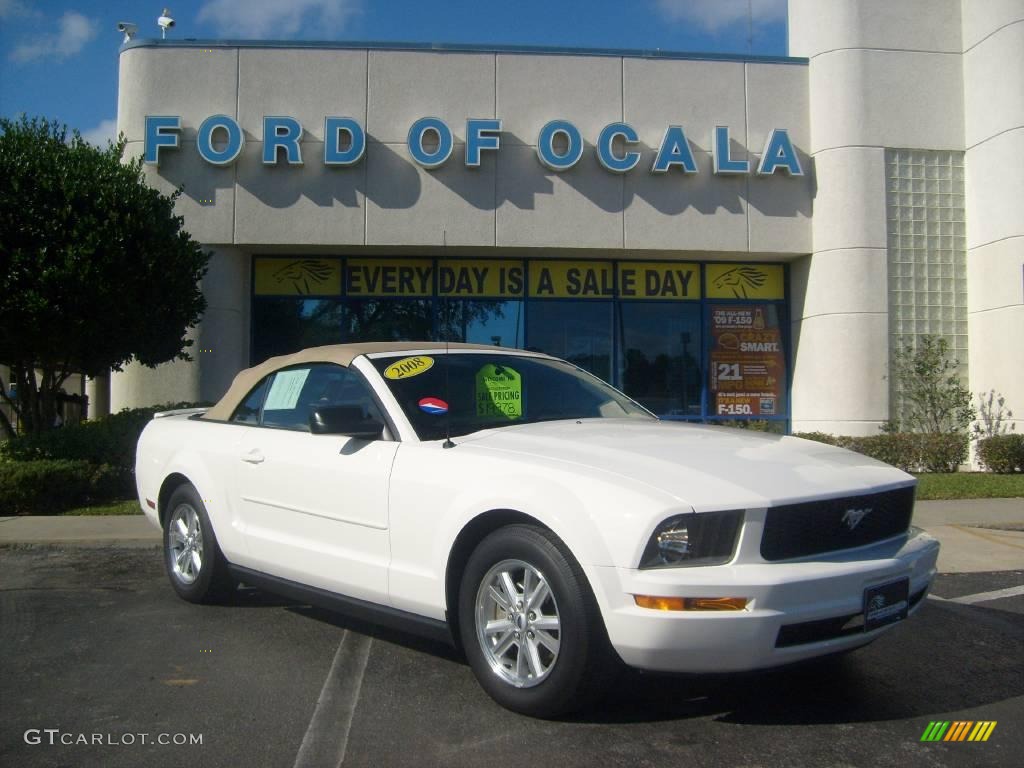2008 Mustang V6 Deluxe Convertible - Performance White / Medium Parchment photo #1