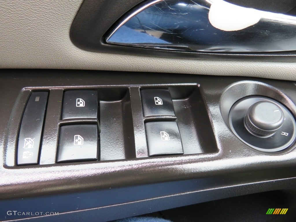 2012 Cruze LS - Gold Mist Metallic / Jet Black/Medium Titanium photo #20