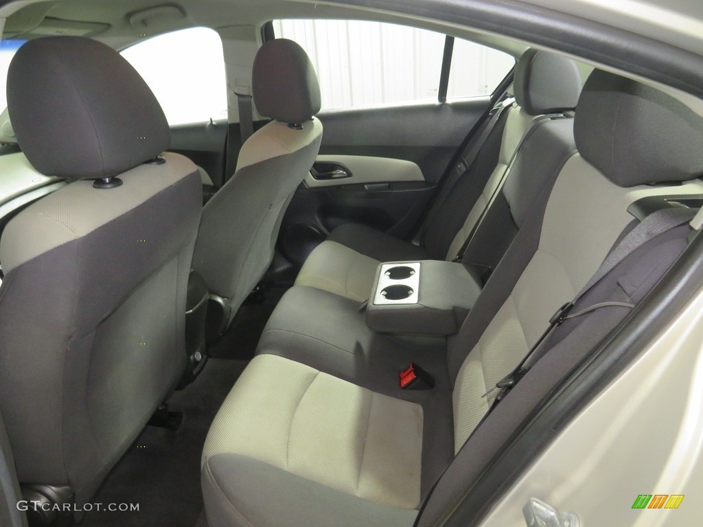 2012 Cruze LS - Gold Mist Metallic / Jet Black/Medium Titanium photo #31