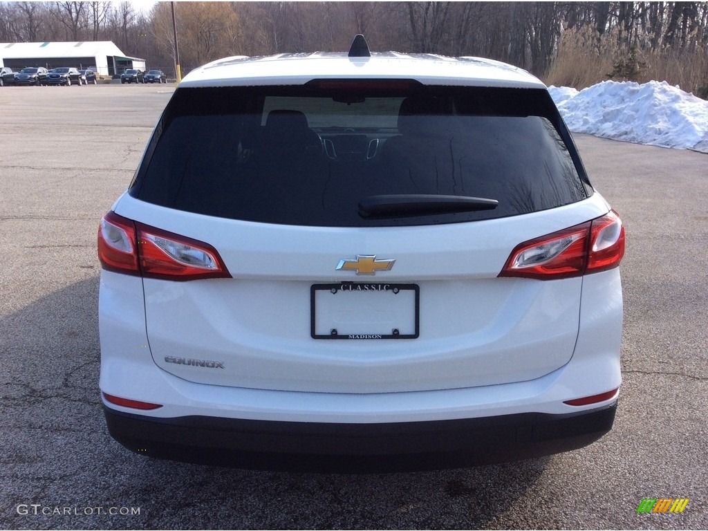 2019 Equinox LS - Summit White / Medium Ash Gray photo #5