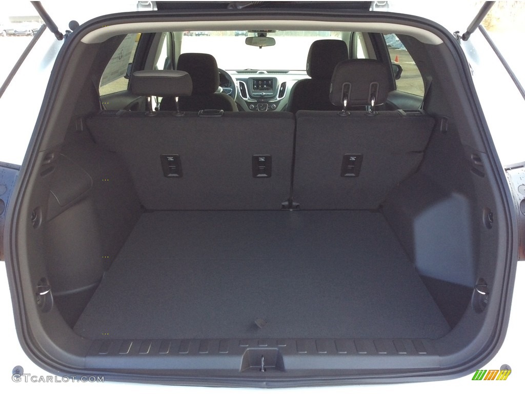 2019 Equinox LS - Summit White / Medium Ash Gray photo #22