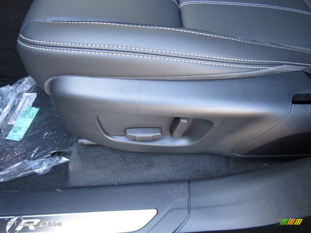 2019 Range Rover Velar R-Dynamic SE - Santorini Black Metallic / Ebony photo #25