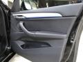 Black Sapphire Metallic - X1 xDrive28i Photo No. 14