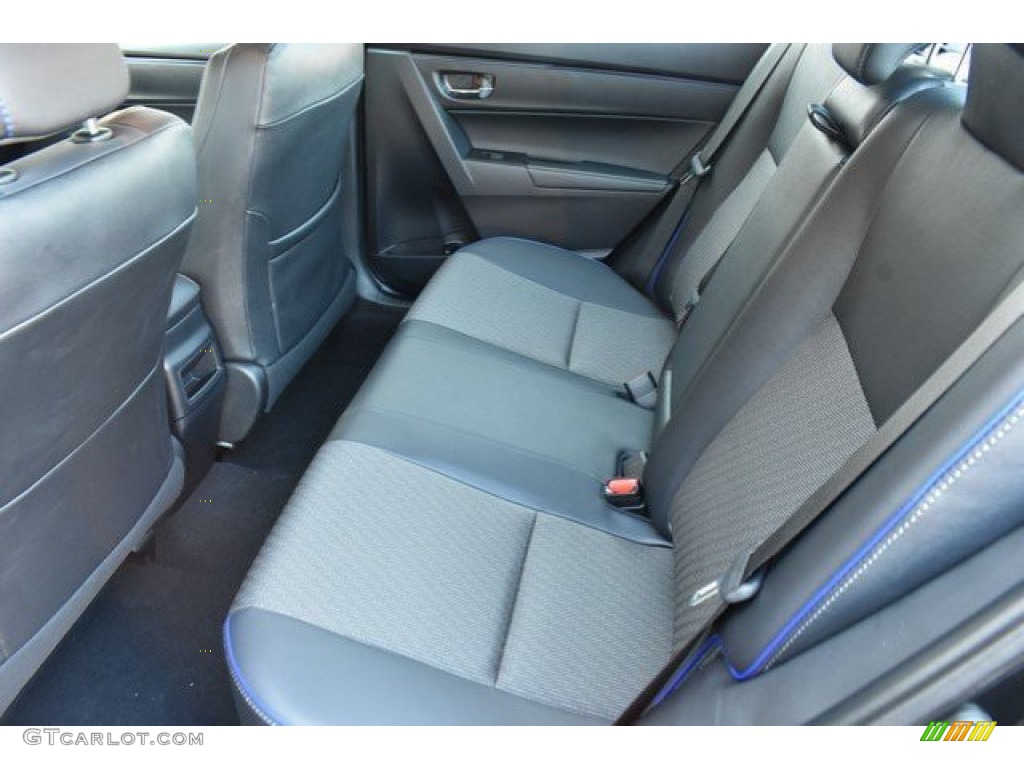 Black Interior 2019 Toyota Corolla SE Photo #132053571