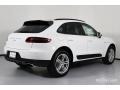 White - Macan  Photo No. 11