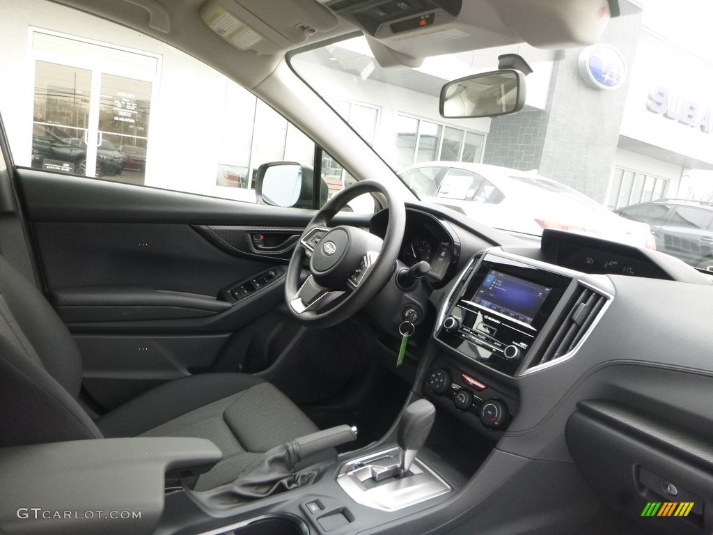 2019 Crosstrek 2.0i - Dark Gray Metallic / Black photo #11