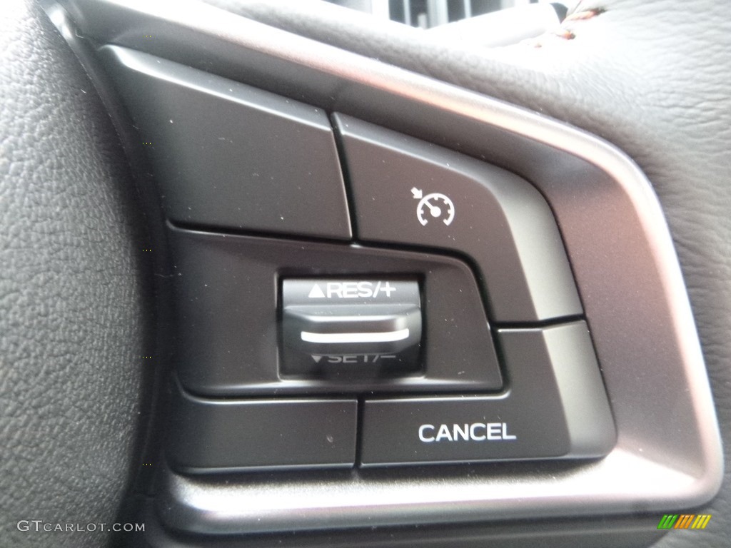 2019 Crosstrek 2.0i Premium - Ice Silver Metallic / Black photo #19
