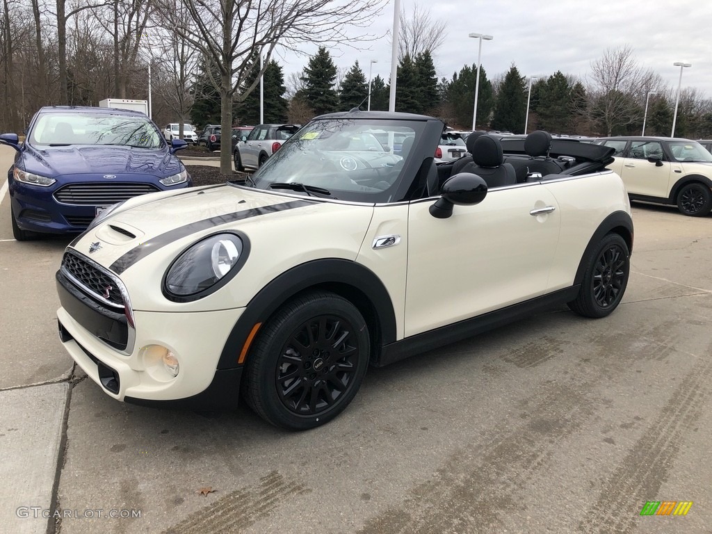 Pepper White 2019 Mini Convertible Cooper S Exterior Photo #132068923