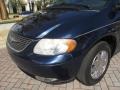 2004 Midnight Blue Pearlcoat Chrysler Town & Country Limited  photo #30