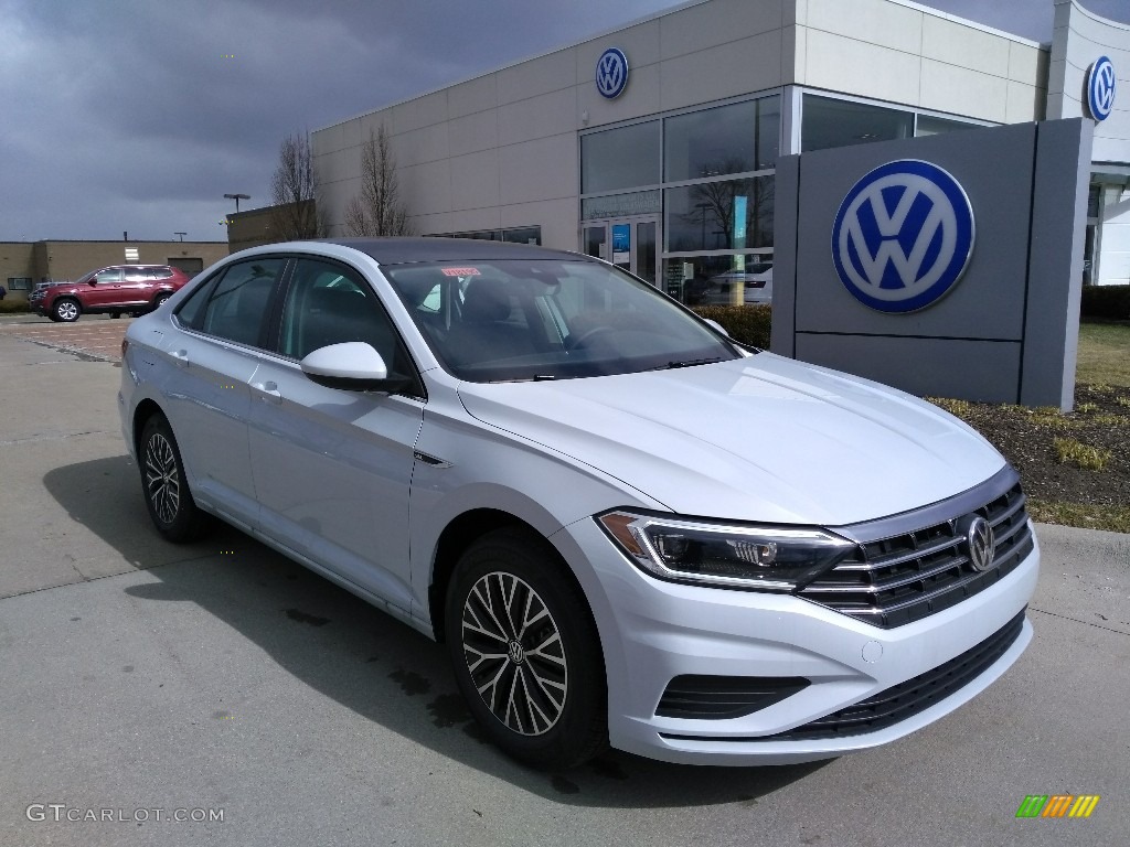 White Silver Metallic 2019 Volkswagen Jetta SEL Exterior Photo #132076572