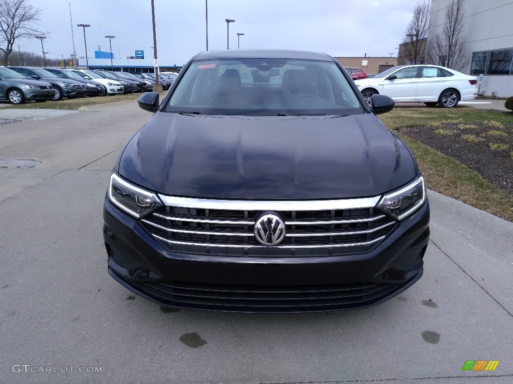 Black Volkswagen Jetta