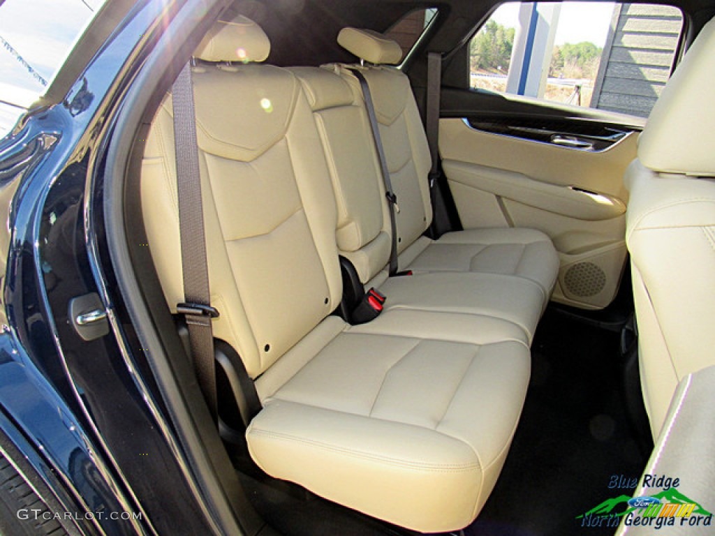 2017 XT5 FWD - Dark Adriatic Blue Metallic / Sahara Beige photo #12