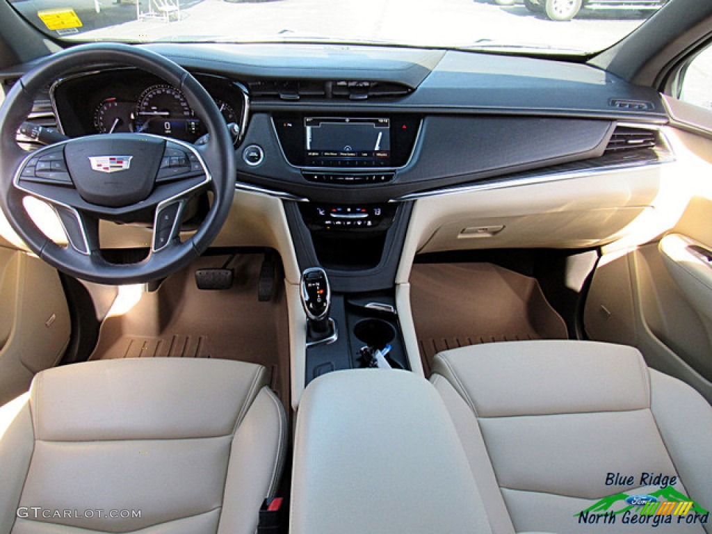 2017 XT5 FWD - Dark Adriatic Blue Metallic / Sahara Beige photo #15