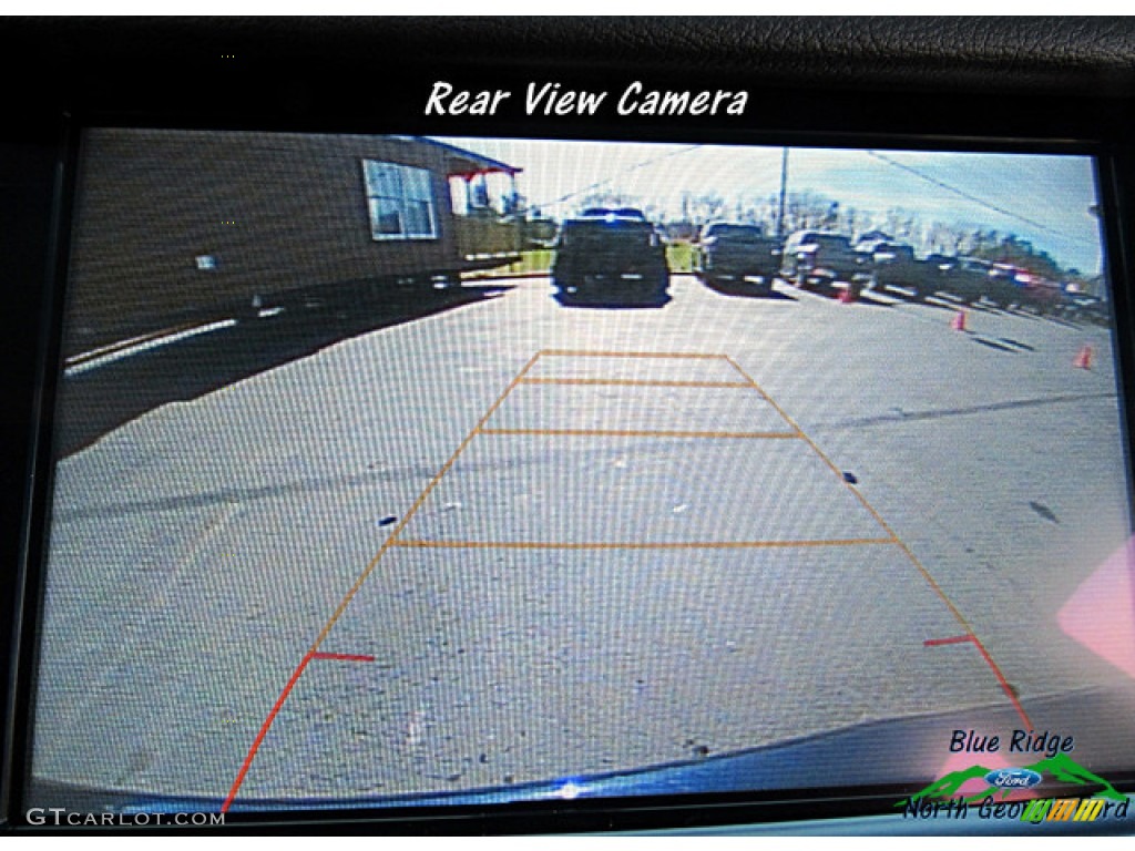 2017 XT5 FWD - Dark Adriatic Blue Metallic / Sahara Beige photo #20