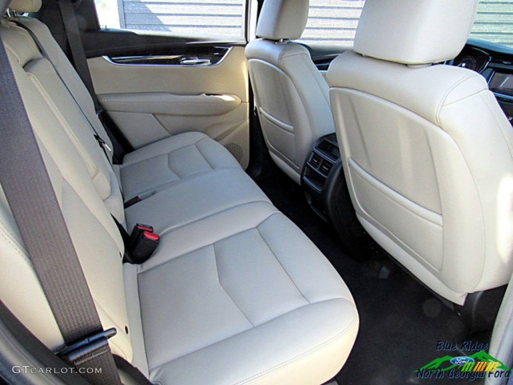 2017 XT5 FWD - Dark Adriatic Blue Metallic / Sahara Beige photo #27