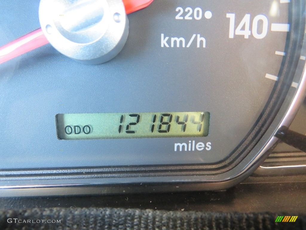 2010 Endeavor LS AWD - Carbon Pearl / Black photo #18