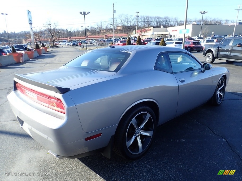 2014 Challenger R/T Shaker Package - Billet Silver Metallic / Dark Slate Gray/Radar Red photo #10