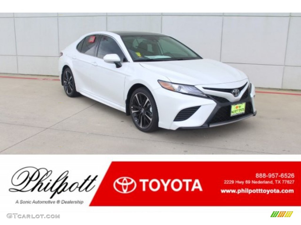 2019 Camry XSE - Wind Chill Pearl / Black photo #1