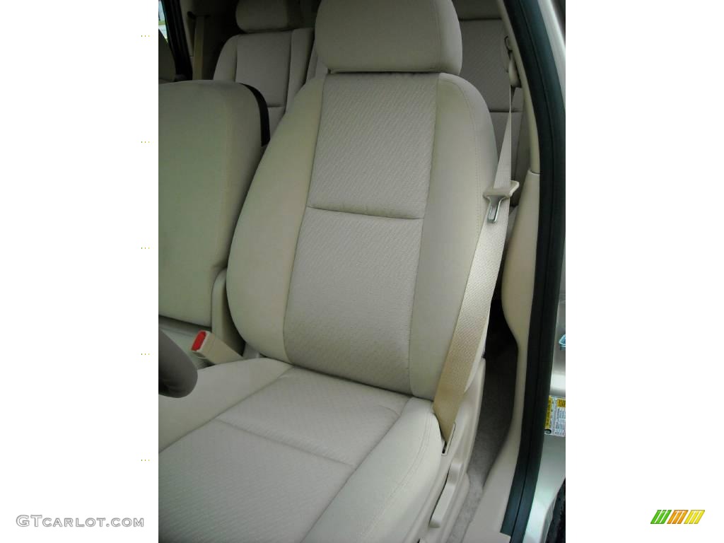 2009 Tahoe LS XFE - Gold Mist Metallic / Light Cashmere photo #12