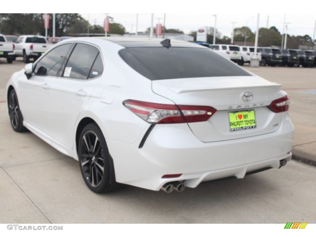 2019 Camry XSE - Wind Chill Pearl / Black photo #6