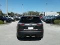 Granite Crystal Metallic - Cherokee Latitude Plus Photo No. 4
