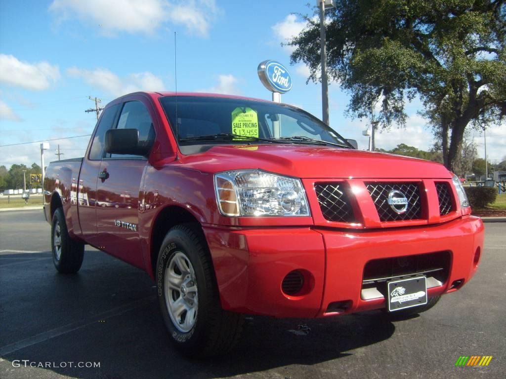 2007 Titan XE King Cab - Red Alert / Graphite Black/Titanium photo #9